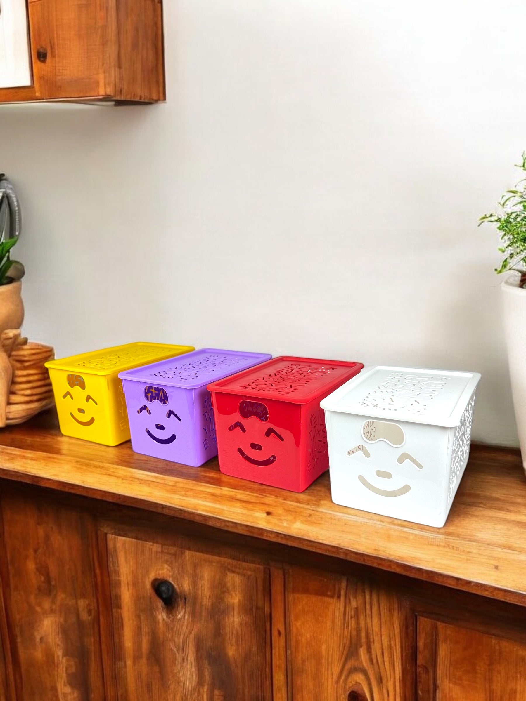 Small Smiley Storage Basket with Lid – Multi-Purpose Organizer