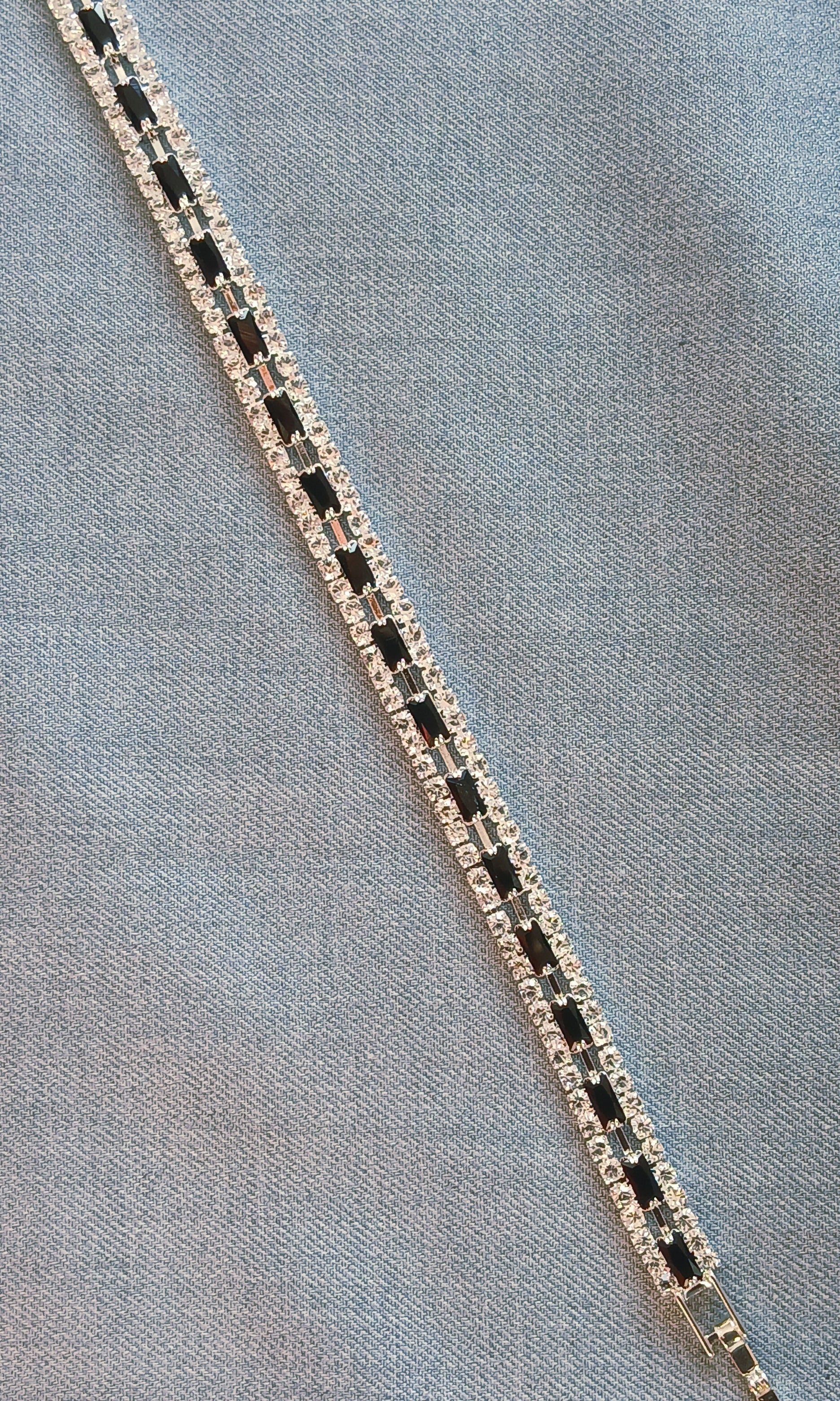 Elegant Black Crystal Tennis Bracelet – Double Row Rhinestone Chain for Women