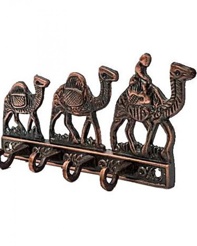 Metal Camel Design Wall Key Holder – Decorative 4-Hook Key Hanger for Home & Office