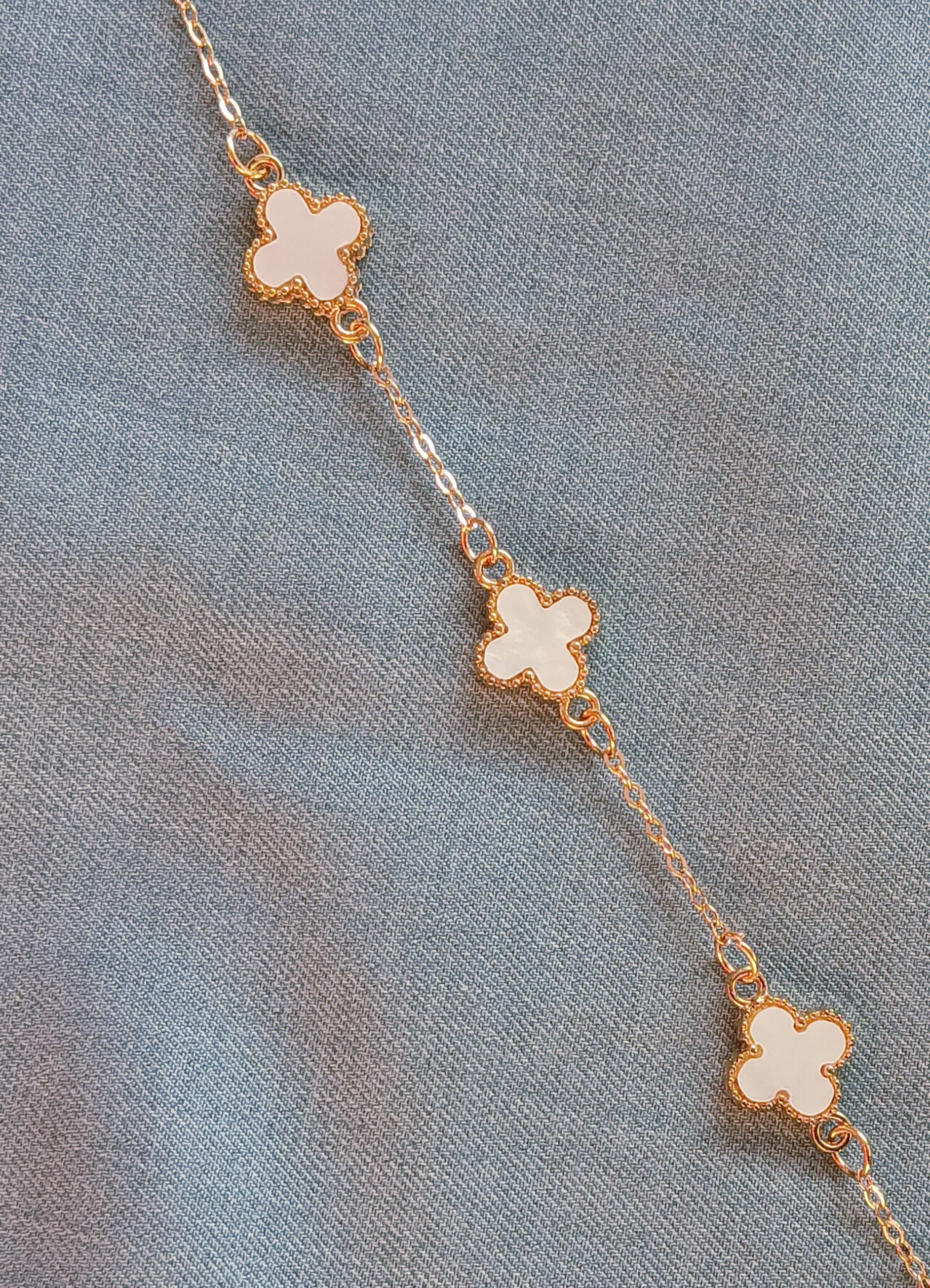 Chanel-Inspired Clover Charm Bracelet – Artificial Fashion Jewelry | Premium Gold-Tone Design