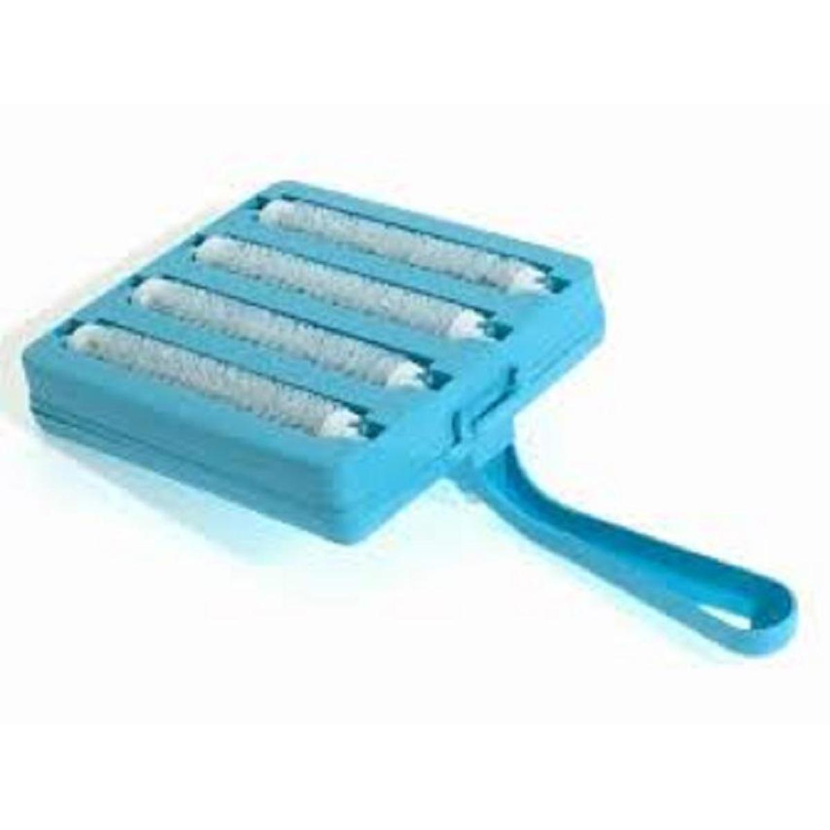 Handheld Manual Carpet & Table Sweeper – Crumb, Dust & Debris Cleaner (No Electricity Needed)