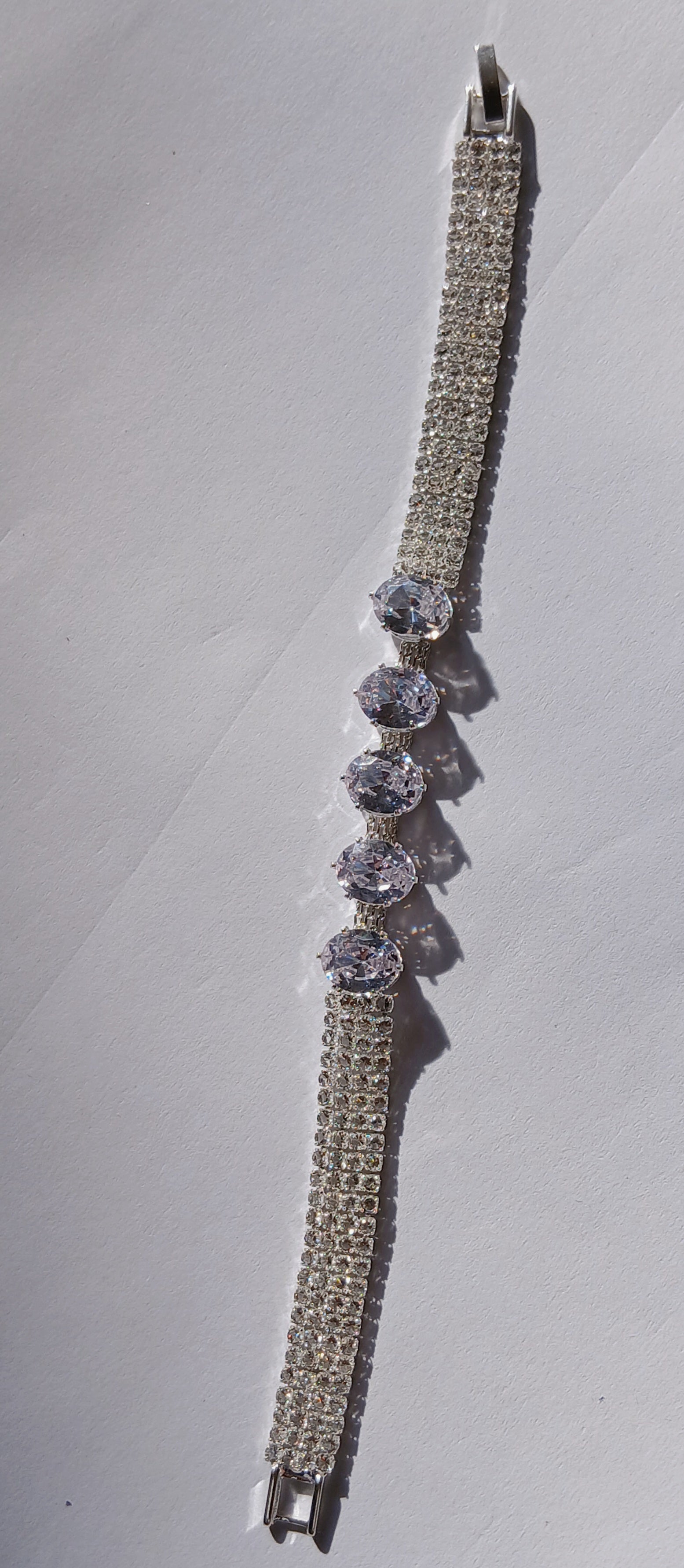Crystal Statement Mesh Bracelet — Gold & Silver Options | Luxe Pavé & Round Stone Design